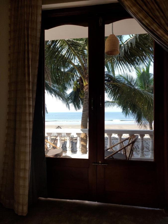 Silent Beach Resort Mandrem Luaran gambar